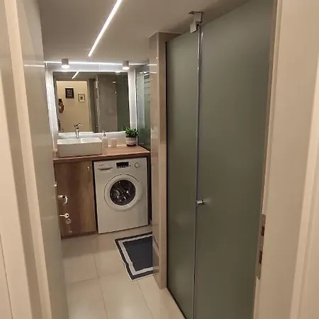 The Pm - In The Heart Of Apartment *